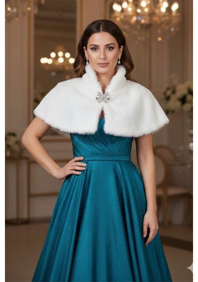 Genel Beyaz Broşlu Kürk Etol Bolero