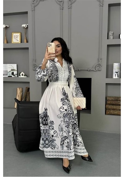 Neşeli Butik Kadın Siyah Güpür Detaylı Atlas Kumaş Desenli İthal Elbise Nbms25109 Siyah