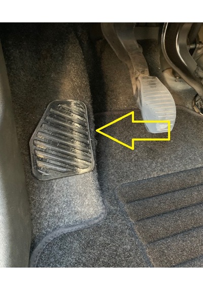 Opel Corsa Plastik Ayaklık