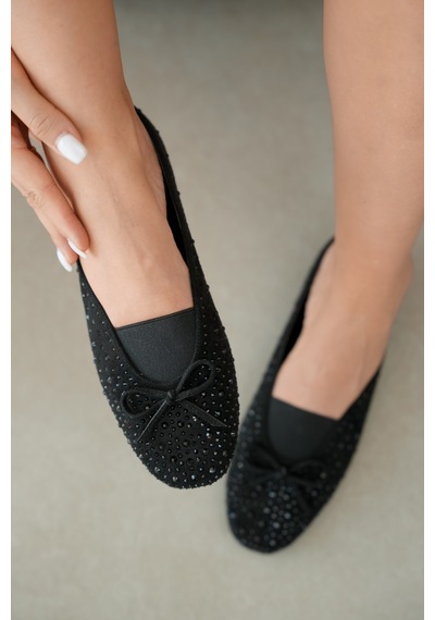 Selin Shoes Ziva Süet Üzeri Taş Detay Fiyonk Aksesuar Kadın Babet- Siyah Süet