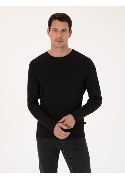 Cacharel Siyah Slim Fit Pamuk Karışımlı Bisiklet Yaka Selanik Örgü Triko Kazak Cacharel Siyah Slim Fit Pamuk Karışımlı Bisiklet Yaka Selanik Örgü Triko Kazak