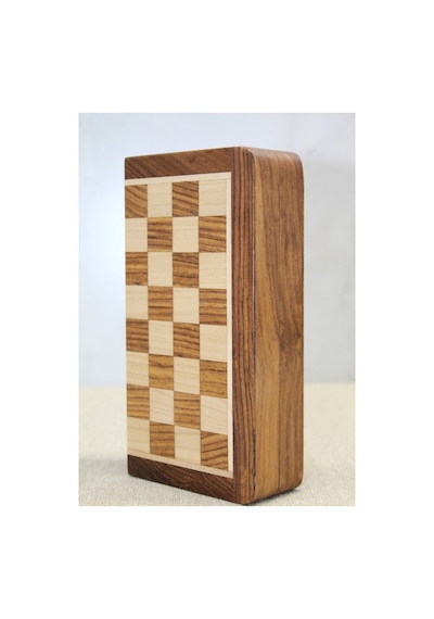 Özel Vernikli Mıknatıs Taşlı Ahşap Katlanabilir Kutulu Satranç Oyunu 25 Cm 76909450