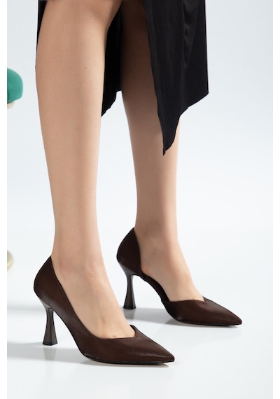 Büyük Beden Kadın İnce Topuklu Stiletto Kahverengi Parlak Saten Yan Açık-4668 Kahverengi Büyük Beden Kadın İnce Topuklu Stiletto Kahverengi Parlak Saten Yan Açık-4668 Kahverengi