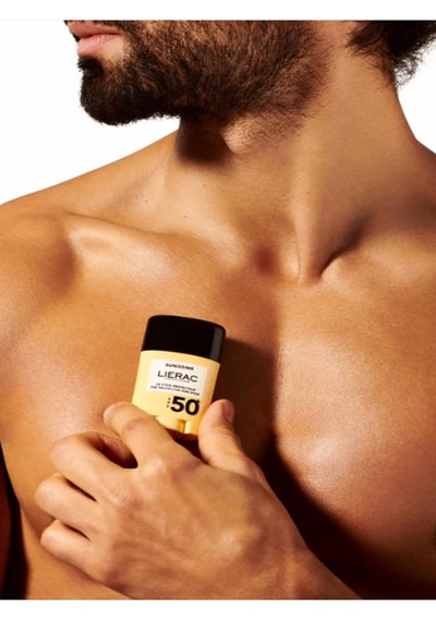 Yaşlanma Ve Kırışıklık Karşıtı Lekeleri Önleyici Güneşten Koruyucu Stick Spf50+ 10 G, Yağsız