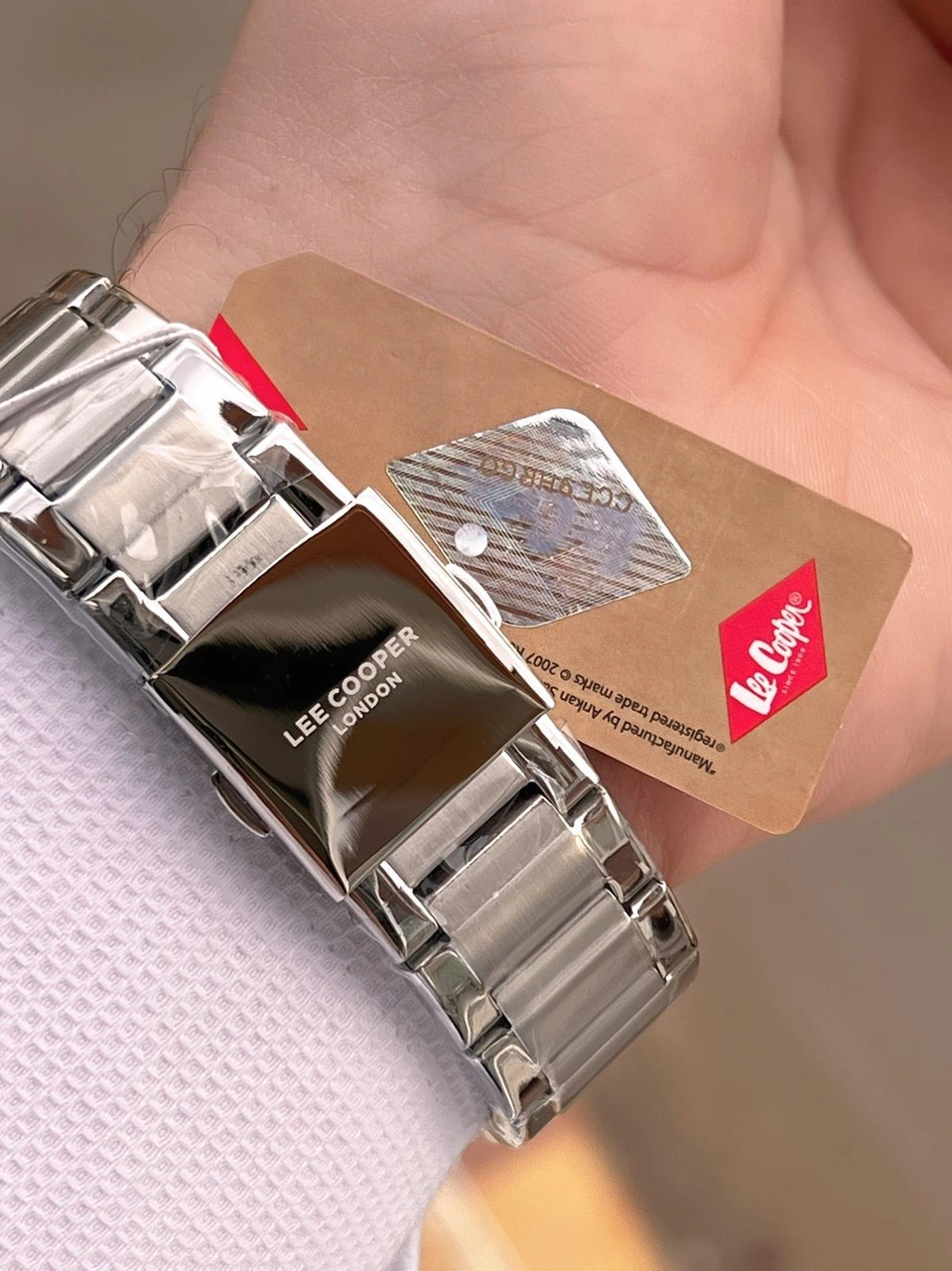 Lee Cooper İtalyan Tasarım Bileklik Hediyeli 2 Yıl Garantili 5 Atm Erkek Kol Saati Elc.08252.360 Gümüş