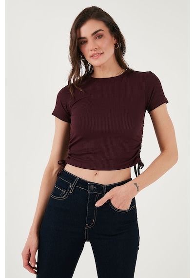 Lela Yanlardan Büzgülü Kısa Kollu Crop Bayan Bluz 5864010 Vişne
