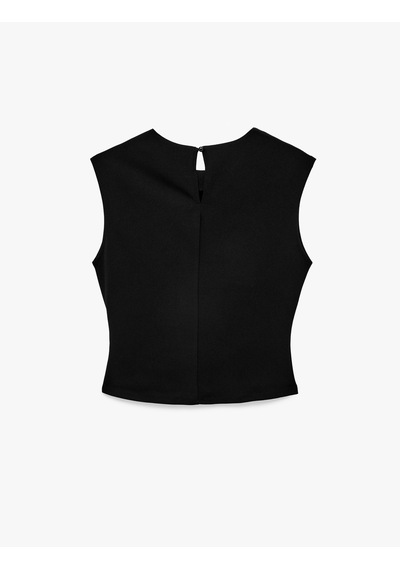 Koton Krep Scuba Kumaş Slim Fit Bisiklet Yaka Kolsuz Drape Detaylı Bluz Siyah 6sak10005ek Siyah Koton Krep Scuba Kumaş Slim Fit Bisiklet Yaka Kolsuz Drape Detaylı Bluz Siyah 6sak10005ek Siyah