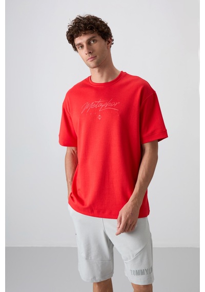Tommy Life Fiesta Pamuklu Kalın Yumuşak Dokulu Oversize Fit Baskılı Erkek T-shirt - 88320 Kirmizi