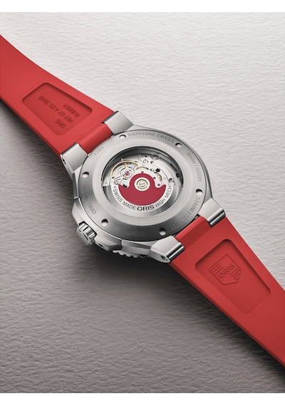 Oris Aquis Date Relief 43.50 Mm Otomatik Saat 01 733 7789 4153-07 Kırmızı
