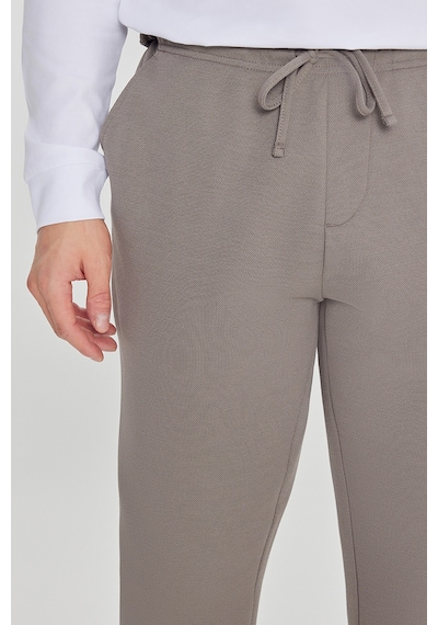 Erkek Vızon Pamuklu Standart Fit Normal Kesim Beli Lastikli Diagonal Desenli Örme Pantolon Vizon