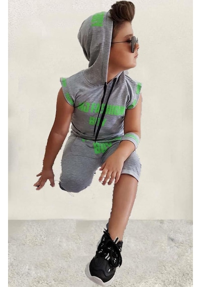 Riccotarz Erkek Çocuk Fashıon Boy Yazı Baskılı Kapişonlu Kolsuz Sweatshirt Gri Şortlu Takım 001 Riccotarz Erkek Çocuk Fashıon Boy Yazı Baskılı Kapişonlu Kolsuz Sweatshirt Gri Şortlu Takım 001