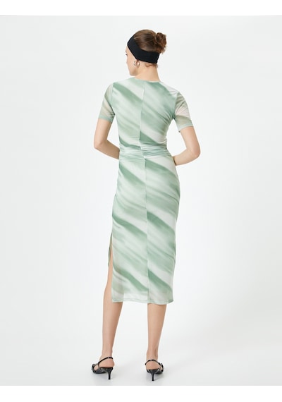 Koton Midi Bodycon Elbise Kısa Kollu Bisiklet Yaka Yırtmaçlı Yeşil Desenli 4sak80046ek Yeşil Desenli Koton Midi Bodycon Elbise Kısa Kollu Bisiklet Yaka Yırtmaçlı Yeşil Desenli 4sak80046ek Yeşil Desenli