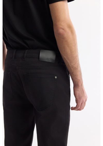 Avva Erkek Siyah Soft Touch Pamuklu Slim Fit Pantolon B003038
