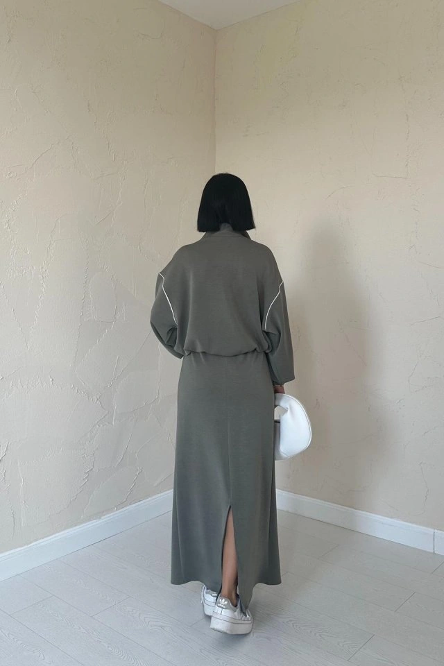 Buğrahayalin Haki Biyeli Sweatshirt Ve Etek Takım