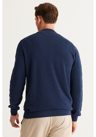 AC&Co / Altınyıldız Classics Erkek Indıgo Recycle Standart Fit Normal Kesim Yarım Balıkçı Yaka Pamuklu Jakarlı Triko Kazak İndigo AC&Co / Altınyıldız Classics Erkek Indıgo Recycle Standart Fit Normal Kesim Yarım Balıkçı Yaka Pamuklu Jakarlı Triko Kazak İndigo