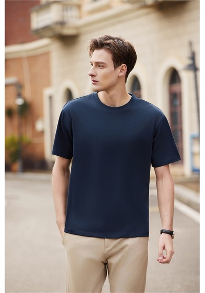 New Performance Premium Basic T-shirt %61,7 Pamuk %34,7 Polyester %3,6 Dut İpeği Lacivert New Performance Premium Basic T-shirt %61,7 Pamuk %34,7 Polyester %3,6 Dut İpeği Lacivert