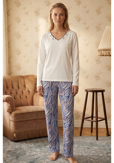 Siyah İnci Ekru Desenli V Yaka Nakışlı Viskon Örme Pijama Takım 26224622