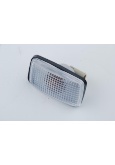 Nissan Xtrail 2001-2007/terrano 1992-2005 R/l Beyaz Çamurluk Sinyali 26160eq000
