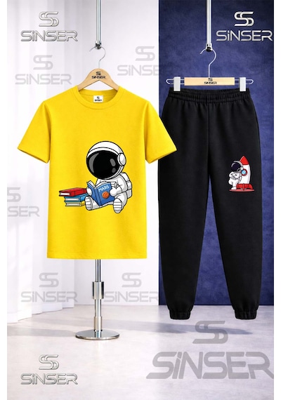 Ss Sinser Çocuk Astronot Kıtap Okuyan 3 Lü Tişort Eşofman Takımı Mavi - Turuncu - Sarı
