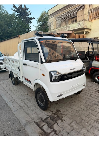 Skyjet Super Kamyonet Super Truck 4 Tekerli Elektrikli Taşıma Aracı Beyaz