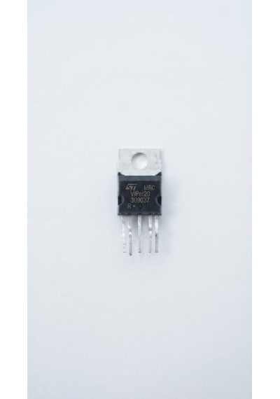 Stmicroelectronics Vıper20 Vıper20a Smps Pwm Kontrolcü Ve Güç Mosfet Entegresi - To-220 5-pin