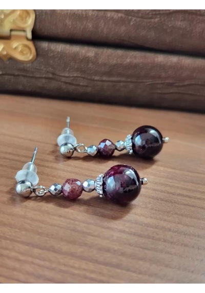 Doğaltaş Lal Taşı Sallantılı Çelik Küpe Bordo