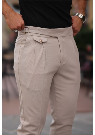 Kemer Detaylı Kuşaklı Old Money Kumaş Pantolon Bej