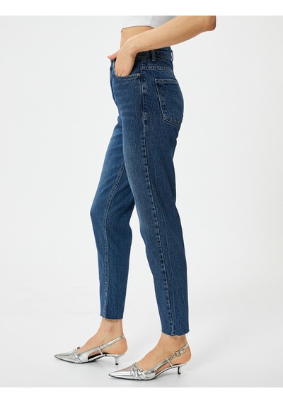 Koton Yüksek Bel Kot Pantolon Rahat Kesim Hafif Dar Paça - Mom Slim Jeans Koyu İndigo 4sal40306md Koyu İndigo Koton Yüksek Bel Kot Pantolon Rahat Kesim Hafif Dar Paça - Mom Slim Jeans Koyu İndigo 4sal40306md Koyu İndigo