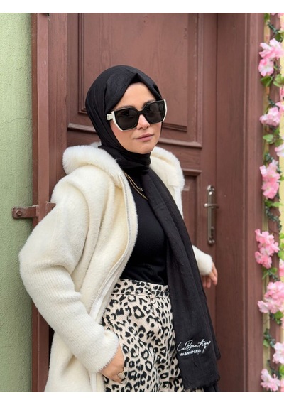 La Boutique Be Happy Şal Siyah Çok Renkli