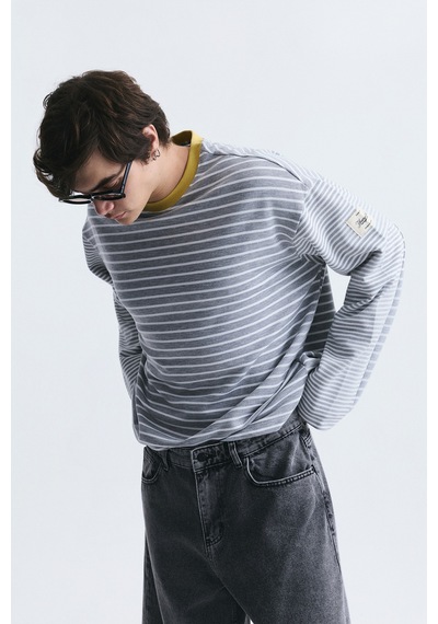 Vamos Kontrast Yaka Çizgili Sweatshirt Ekru-gri