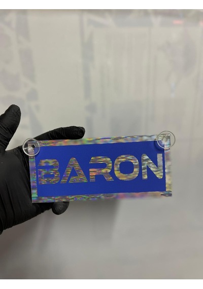 Mavi Renk Üzeri Hologram Renk Baron Yazılı Vantuzlu Cam Süsü