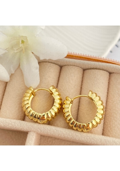 Halka Küpe Tırtıklı Küpe Zirkon Taşlı Serenay Küpe Kararmaz Xuping Gold Gold