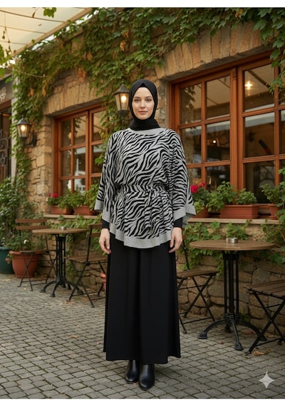 Tarzını Seç Yeni Sezon Rahat Modern Zebra Oversize Panço / Tesettür Tunik - Panço
