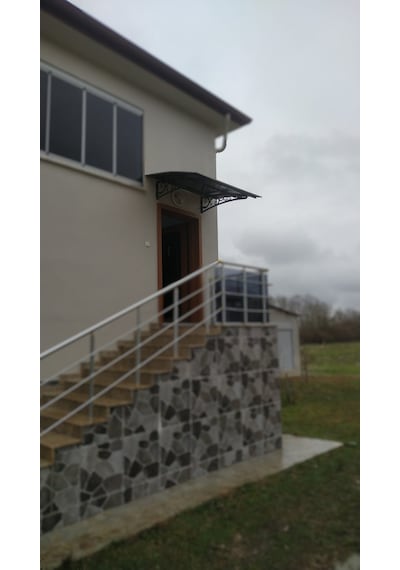 Metal Ayaklı 10 Mm Levhalı Pratik Sundurma 100x200 Cm Lale Model
