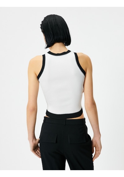 Koton Triko Crop Atlet Renk Kontrastlı Bisiklet Yaka Ekru 4sak30034ht 4SAK30034HT010 Ekru