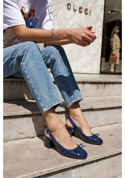 Dorado Kadın Nude Cilt Slingback Kalin Topuklu Ayakkabi Lacivert