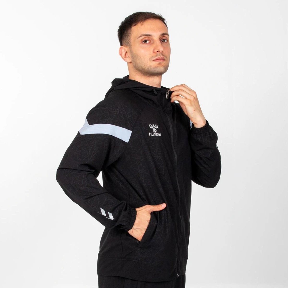 Hummel Flex Erkek Siyah Kapüşonlu Ceket Siyah