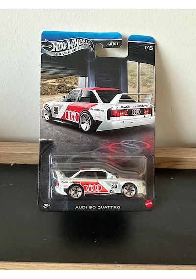 Hot Wheels Audi 90 Quattro Beyaz