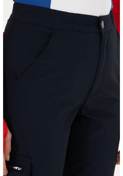 U.S. Polo Assn. Kadın Lacivert Jogger Fit Kanvas Pantolon 50291219-VR033