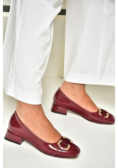 Fox Shoes T590122808 Bordo Rugan Alçak Topuklu Kadın Ayakkabı Bordo