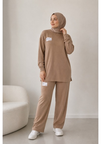 Öners Fitilli Armalı Detaylı Oversize Kaşkorse Basic Alt-üst Takım Çok Renkli Çok Renkli Öners Fitilli Armalı Detaylı Oversize Kaşkorse Basic Alt-üst Takım Çok Renkli Çok Renkli