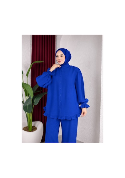 Hira Life Fashion Kadın Çilek Kumaş Dik Yaka Düğmeli Fırfır Detaylı Tesettür Tunik Pantolon İkili Takım Mavi Mavi Hira Life Fashion Kadın Çilek Kumaş Dik Yaka Düğmeli Fırfır Detaylı Tesettür Tunik Pantolon İkili Takım Mavi Mavi
