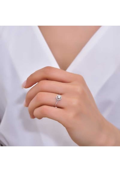 14k Altın Star Light Tektaş Yüzük