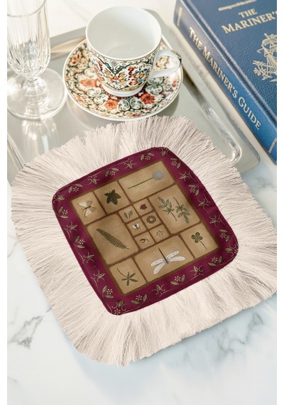 Botanik Koleksiyon Saçaklı Sunum Servis Altlığı Mendil-nostaljik Vintage Bordo Krem Sunumluk Peçete Mat Dumanlı Mercan Botanik Koleksiyon Saçaklı Sunum Servis Altlığı Mendil-nostaljik Vintage Bordo Krem Sunumluk Peçete Mat Dumanlı Mercan