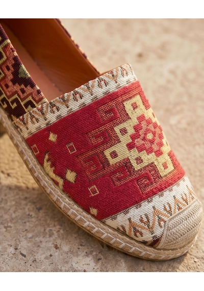 Futsishoes Vıola Kırmızı Hakiki Deri Kilim Desenli Kadın Etnik Desen Espadril Ayakkabı