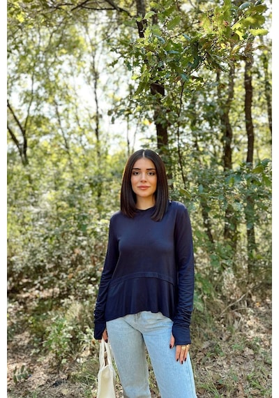 WeShaya Kadın Laci Elleri Eldiven Detaylı, Asimetrik Kesim, Bisiklet Yaka, Eteği Pliseli, Salaş Spor Bluz Lacivert