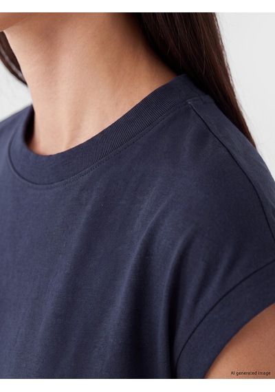 Lcw Everyday Lacivert Şerit Detaylı Soft Touch Oversize Kadın Tişört