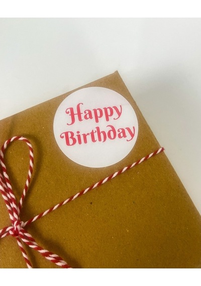 Happy Birthday Kırmızı Yazılı 5 Cm Yuvarlak Yapışkanlı Sticker Etiket 100 Adet