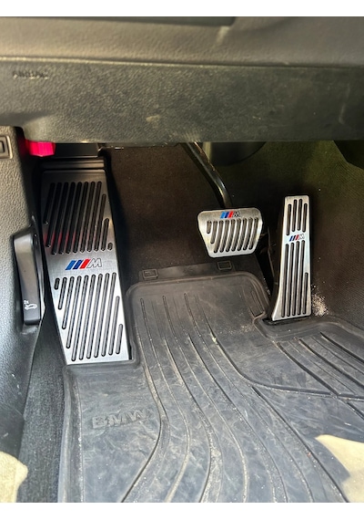Bmw 3 Serisi F30 Otomatik Pedal Seti Geçmeli Logolu