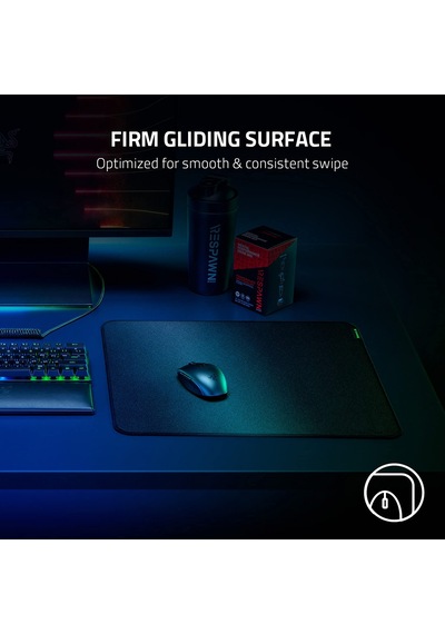 Razer Strider L - Yumuşak Kaydırmalar İçin Yumuşak Alt Ve Üst Kısma Sahip Hibrit Fare Altlığı Optik Fare Sensörleri İçin Optimize Edilmiştir, Kaymaz Siyah